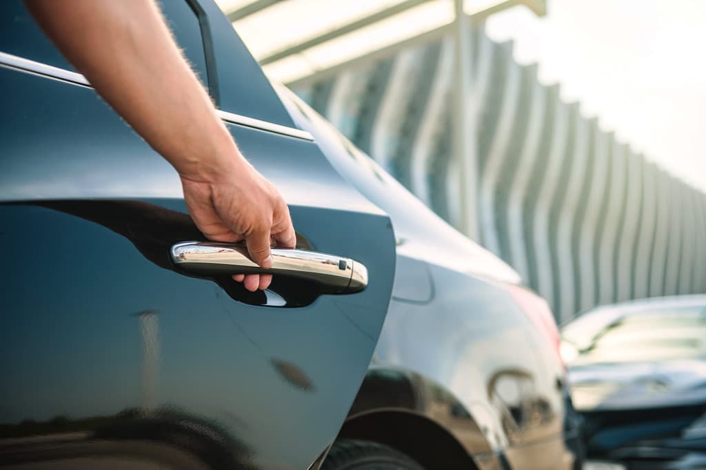 ¡Reserve su taxi al aeropuerto en cualquier momento!